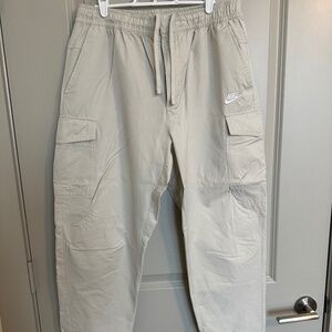 Nike men’s cargo utility pant